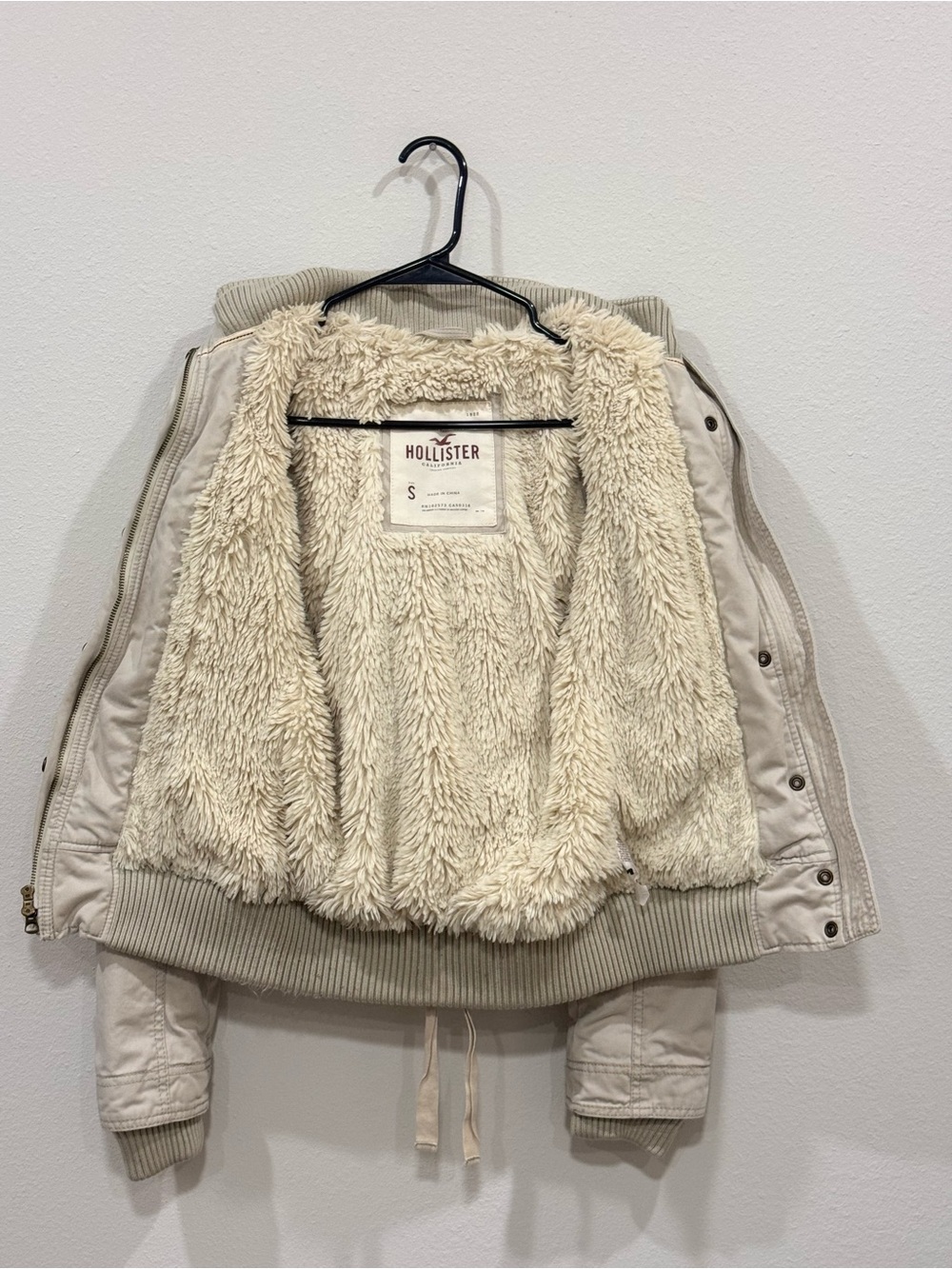 Y2K Hollister Cream Hooded Jacket Size Small - Picture 2 of 6